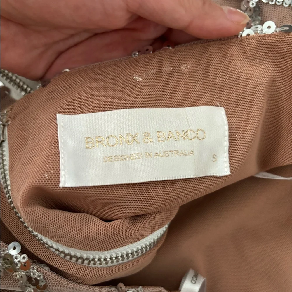 Bronx & Banco silver sequin midi skirt, size Small - Picture 2 of 3